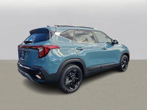 New 2026 Kia Seltos EX image 4