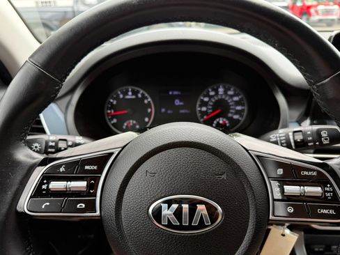 Used 2021 Kia Seltos S AWD/4WD image 23
