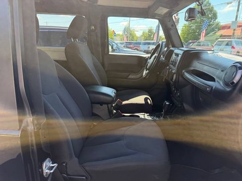 Used 2016 Jeep Wrangler Sport w/ Quick Order Package 24S AWD/4WD image 20