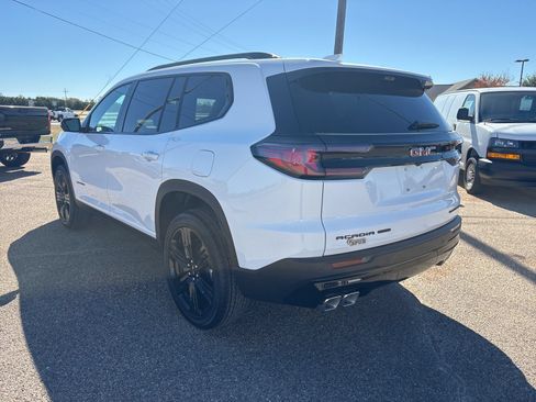 New 2026 GMC Acadia Elevation w/ Black Edition AWD/4WD image 4