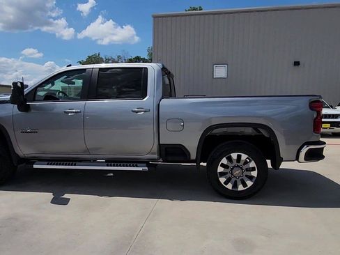 Used 2025 Chevrolet Silverado 2500 LT w/ Texas Edition AWD/4WD image 6