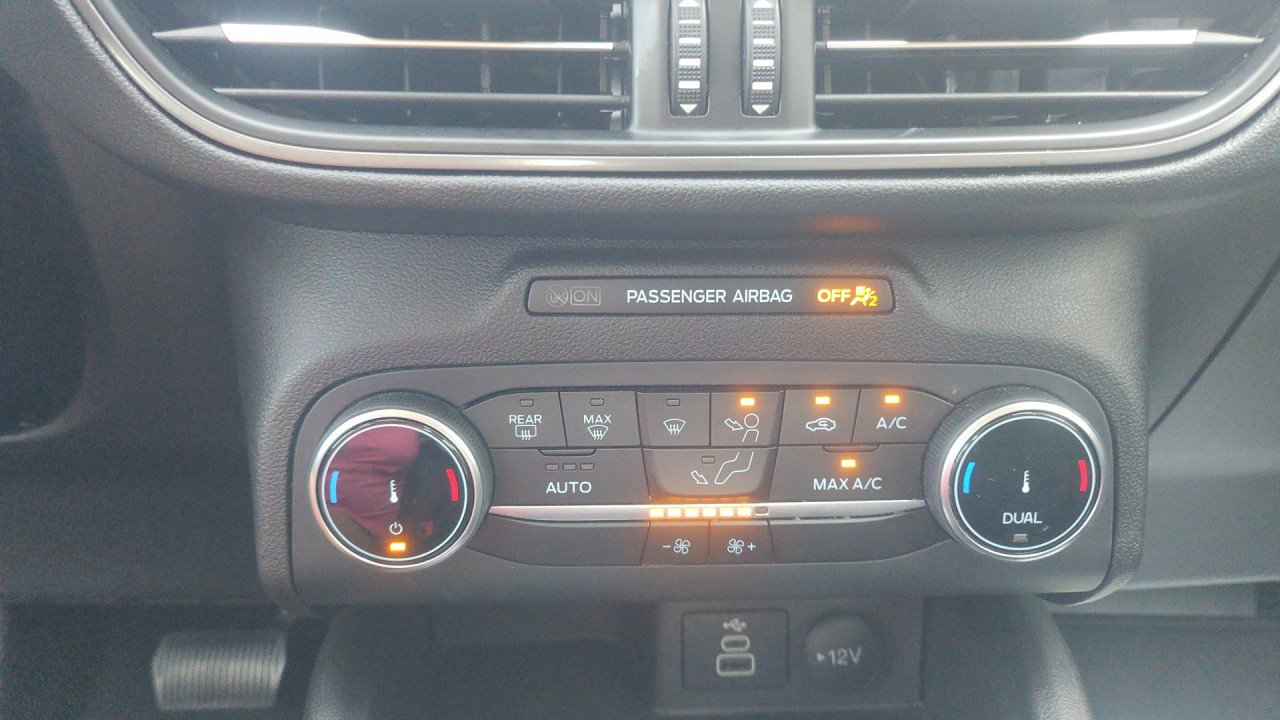 Used 2025 Ford Escape Active FWD image 19