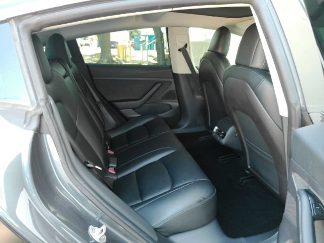 Used 2020 Tesla Model 3 RWD image 26