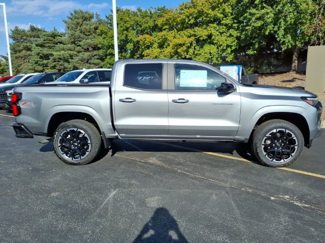 New 2026 Chevrolet Colorado Z71 w/ Technology Package AWD/4WD image 4