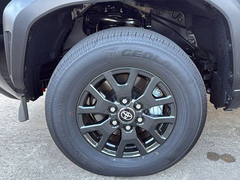 New 2026 Toyota 4Runner SR5 image 28