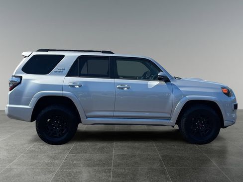 Used 2022 Toyota 4Runner TRD Sport image 8