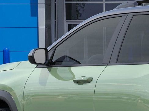 New 2026 Chevrolet Equinox LT w/ Convenience Package II image 13