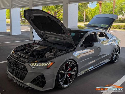 Used 2022 Audi RS 7 Sportback w/ Black Optic Package AWD/4WD image 47