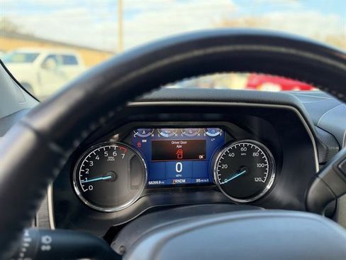 Certified 2022 Ford F150 XLT w/ Equipment Group 302A High image 13