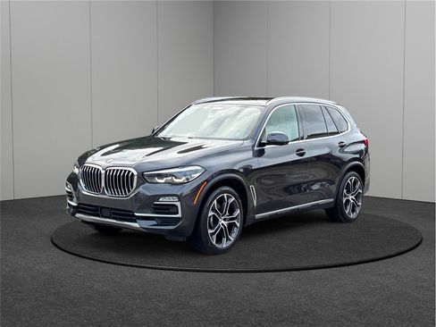 Used 2021 BMW X5 sDrive40i image 4