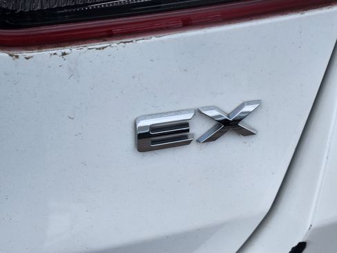 Used 2019 Kia Optima EX image 13