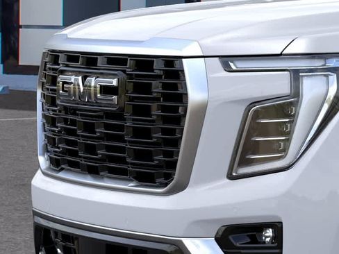 New 2026 GMC Yukon Denali w/ Denali Reserve Package RWD image 13