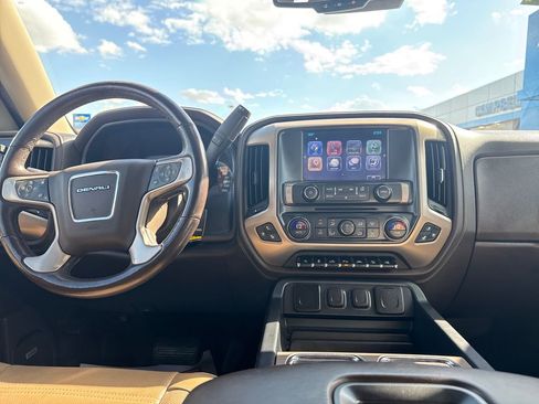 Used 2017 GMC Sierra 1500 Denali w/ Denali Ultimate Package image 15