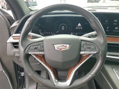 Certified 2021 Cadillac Escalade ESV Premium Luxury image 15