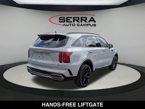 Used 2023 Kia Sorento SX AWD/4WD image 14