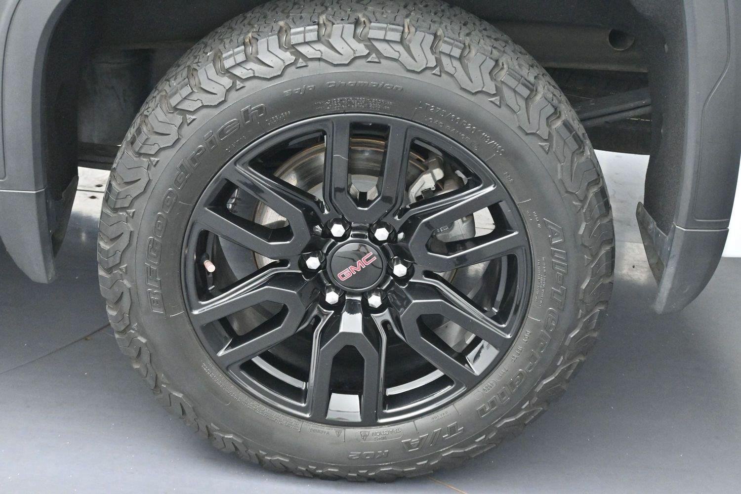 Used 2020 GMC Sierra 1500 Elevation w/ Elevation Value Package RWD image 33