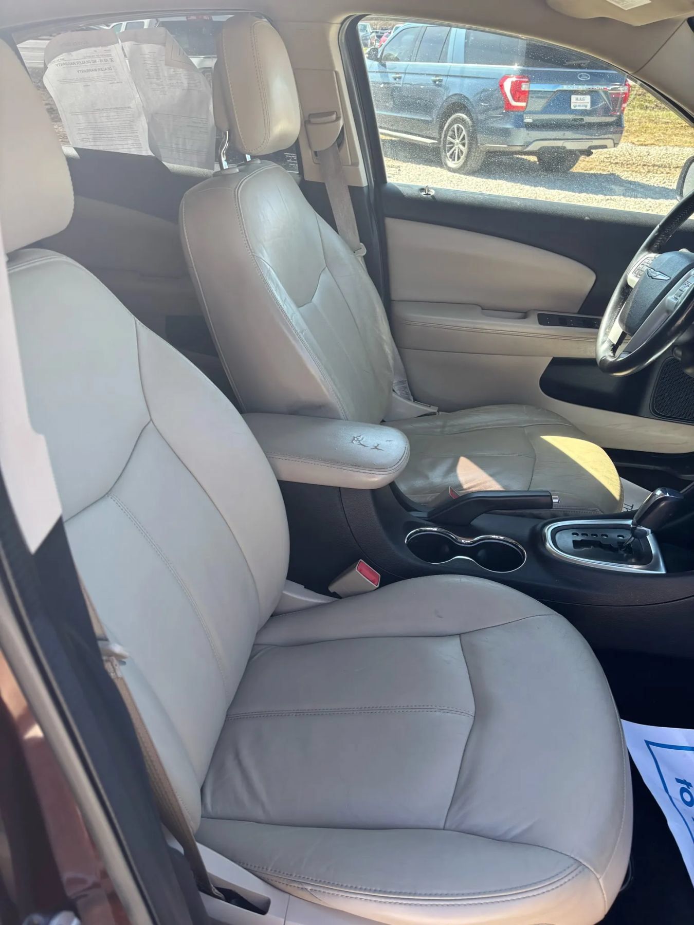 Used 2012 Chrysler 200 Limited FWD image 23
