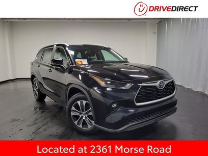 Used 2024 Toyota Highlander XLE