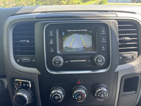 Used 2019 RAM 1500 Express w/ Express Value Package AWD/4WD image 25