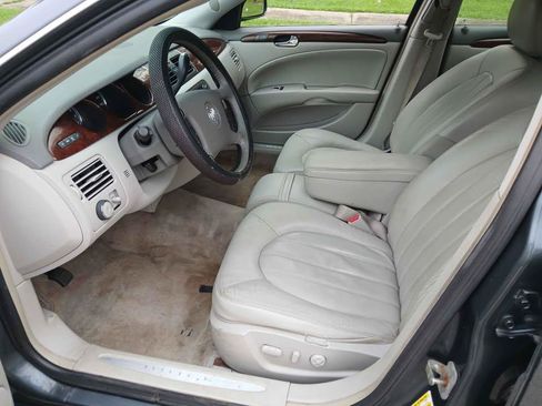 Used 2009 Buick Lucerne CXL w/ Driver Confidence Package FWD image 16