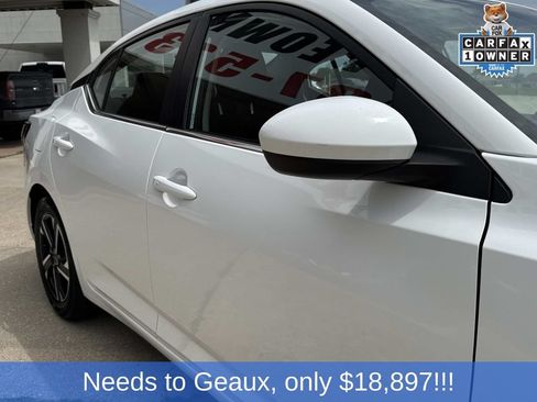Used 2025 Nissan Sentra SV FWD image 18