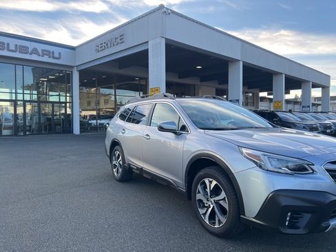 Used 2021 Subaru Outback Limited XT w/ Popular Package #2 image 4