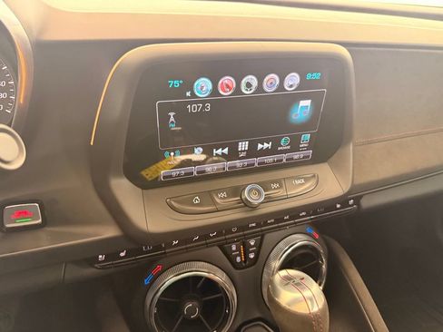 Used 2018 Chevrolet Camaro ZL1 RWD image 43
