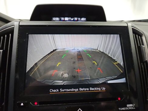 Used 2021 Subaru Forester Limited image 24