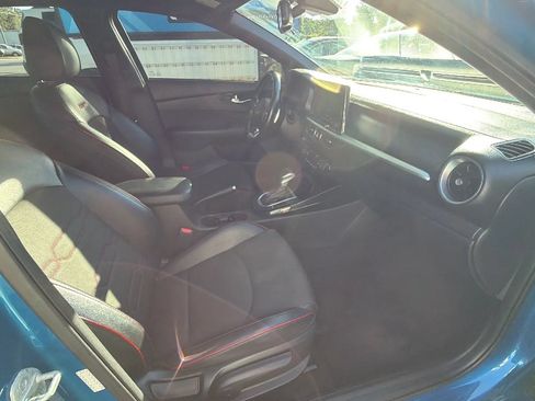 Used 2022 Kia Forte GT FWD image 25