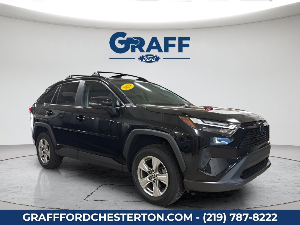 Used 2024 Toyota RAV4 XLE w/ Convenience Package AWD/4WD image 4