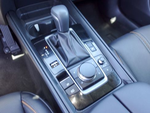 Certified 2025 MAZDA CX-50 AWD 2.5 Hybrid w/ Premium Pkg image 24