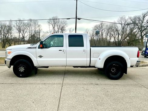 Used 2015 Ford F350 Lariat w/ Lariat Ultimate Package image 7