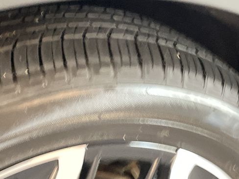 Used 2025 Toyota Crown XLE image 12