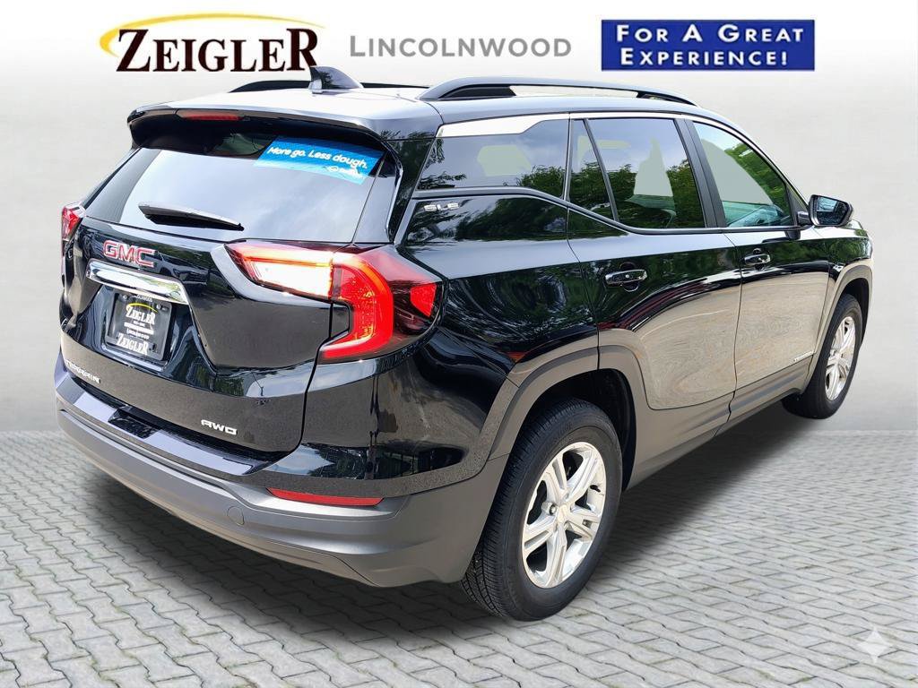 Certified 2022 GMC Terrain SLE w/ Driver Convenience Package AWD/4WD image 8