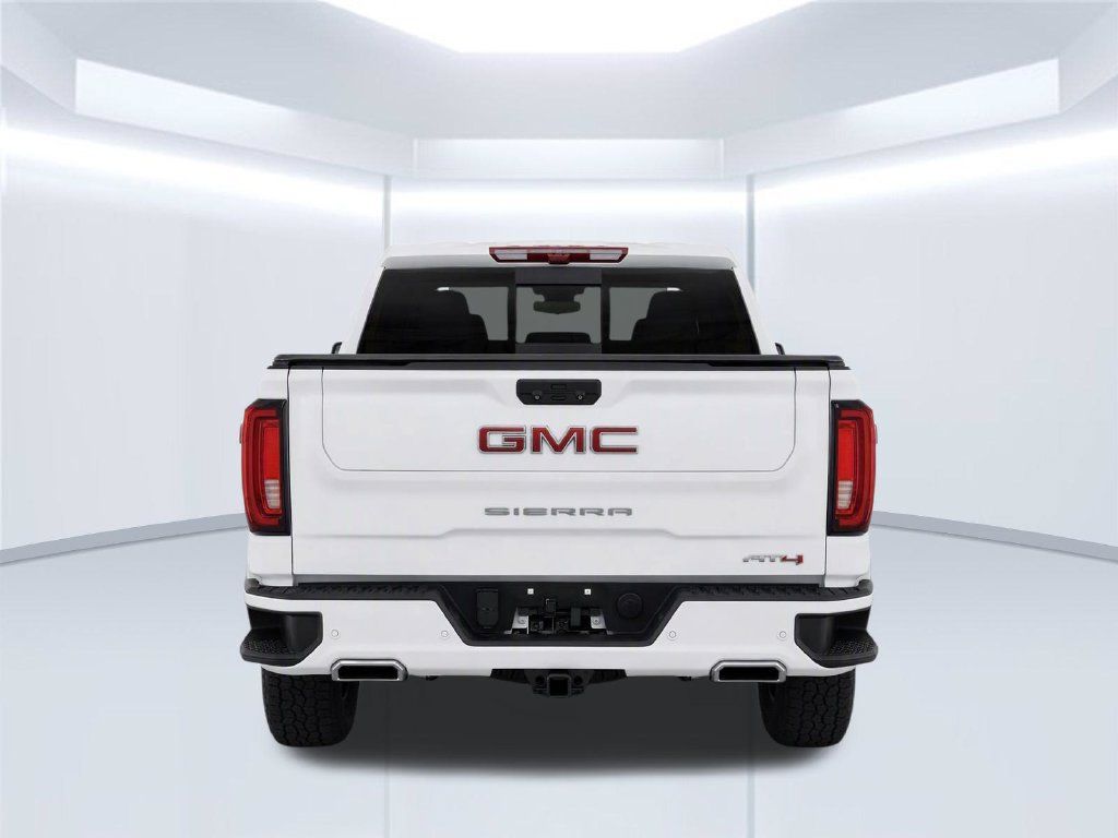 Used 2023 GMC Sierra 1500 AT4 w/ AT4 Premium Package AWD/4WD image 8