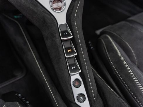 Used 2024 McLaren 750S Spider RWD image 80