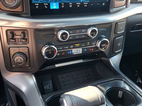 Used 2025 Ford F150 Lariat w/ Equipment Group 501A Mid AWD/4WD image 15