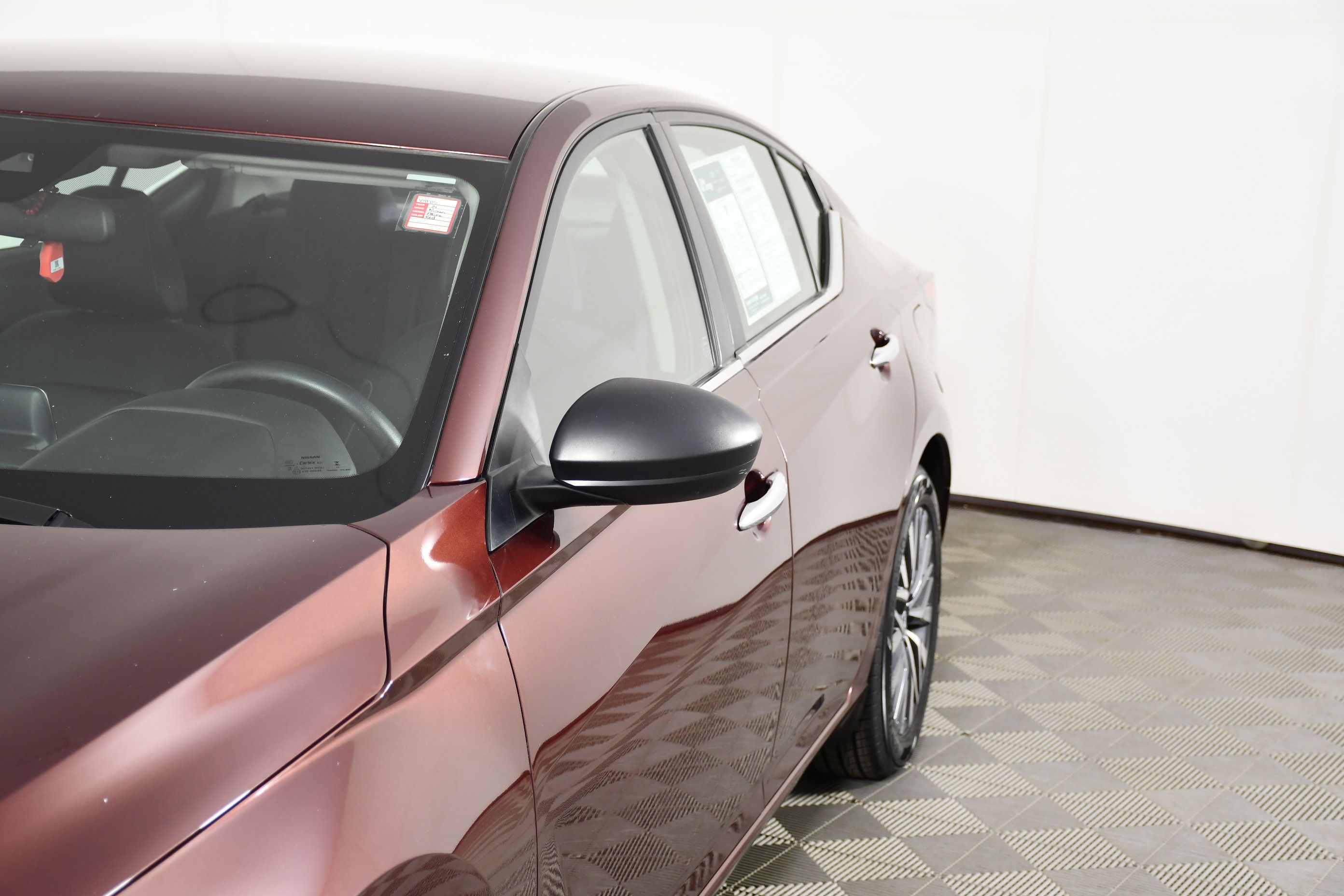 Used 2024 Nissan Altima 2.5 SV FWD image 13