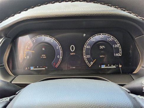 New 2025 Jeep Grand Cherokee Limited w/ Luxury Tech Group II image 19