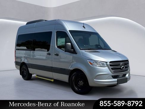 New 2025 Mercedes-Benz Sprinter 2500 image 1