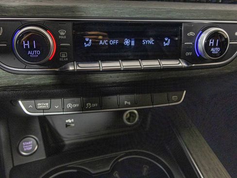 Used 2018 Audi A4 2.0T Premium Plus w/ Premium Plus Package image 30