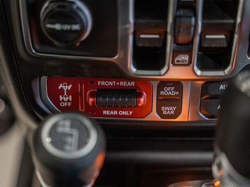 New 2026 Jeep Wrangler Unlimited Rubicon image 25