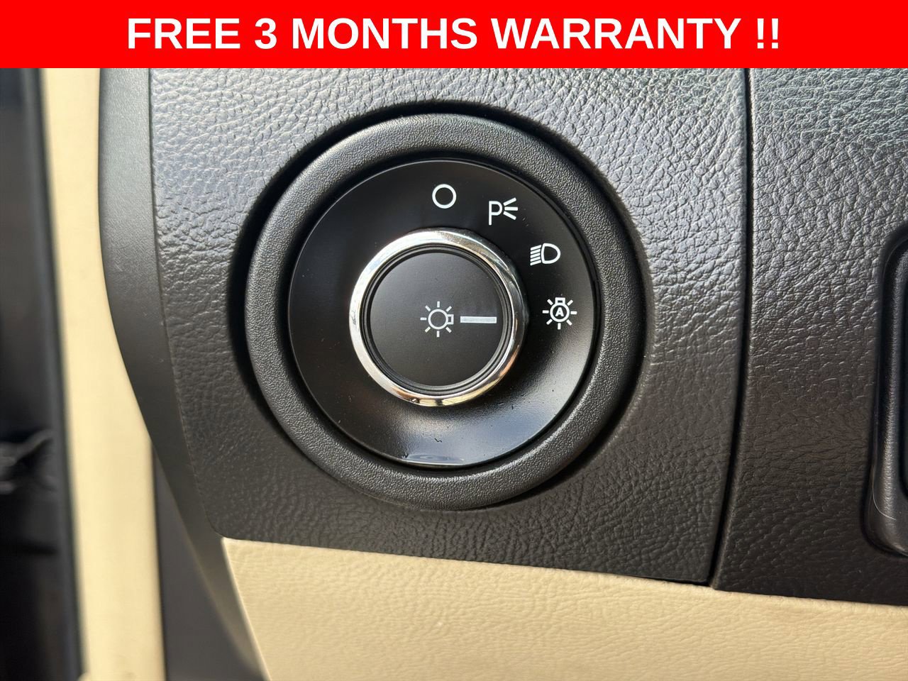Used 2017 Ford Taurus Limited FWD image 39