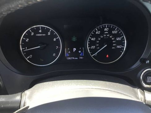 Used 2018 Mitsubishi Outlander SEL FWD image 16
