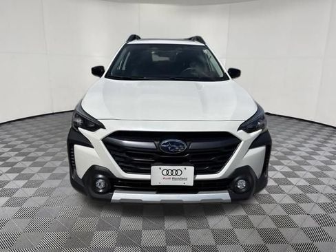 Used 2025 Subaru Outback Limited AWD/4WD image 14
