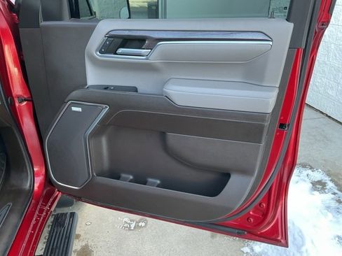 Used 2023 Chevrolet Silverado 1500 LTZ image 23