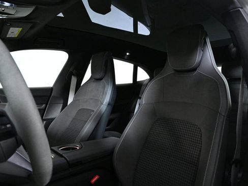 Certified 2025 Porsche Taycan 4 Cross Turismo image 5