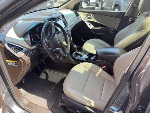 Used 2017 Hyundai Santa Fe Sport w/ 2.4L Tech Package 04 image 11