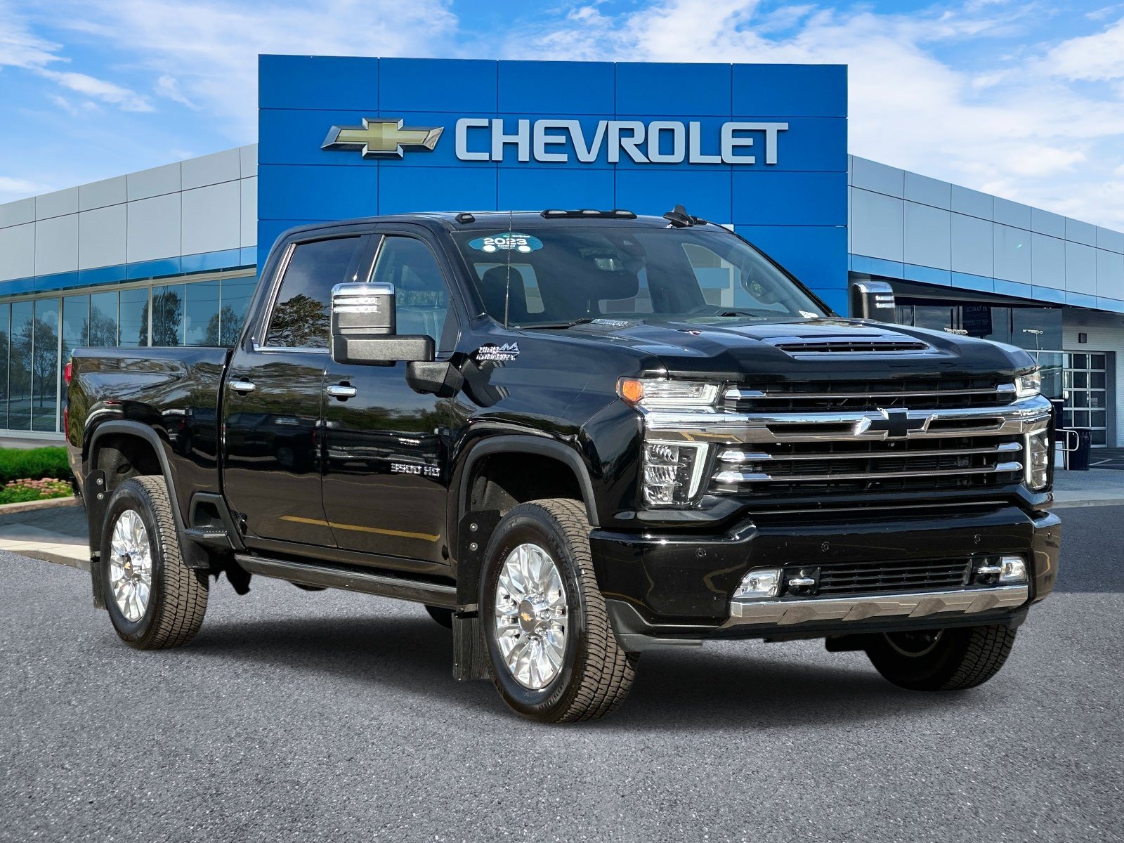 Used 2023 Chevrolet Silverado 3500 High Country AWD/4WD image 1