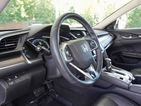 Used 2019 Honda Civic EX-L image 15